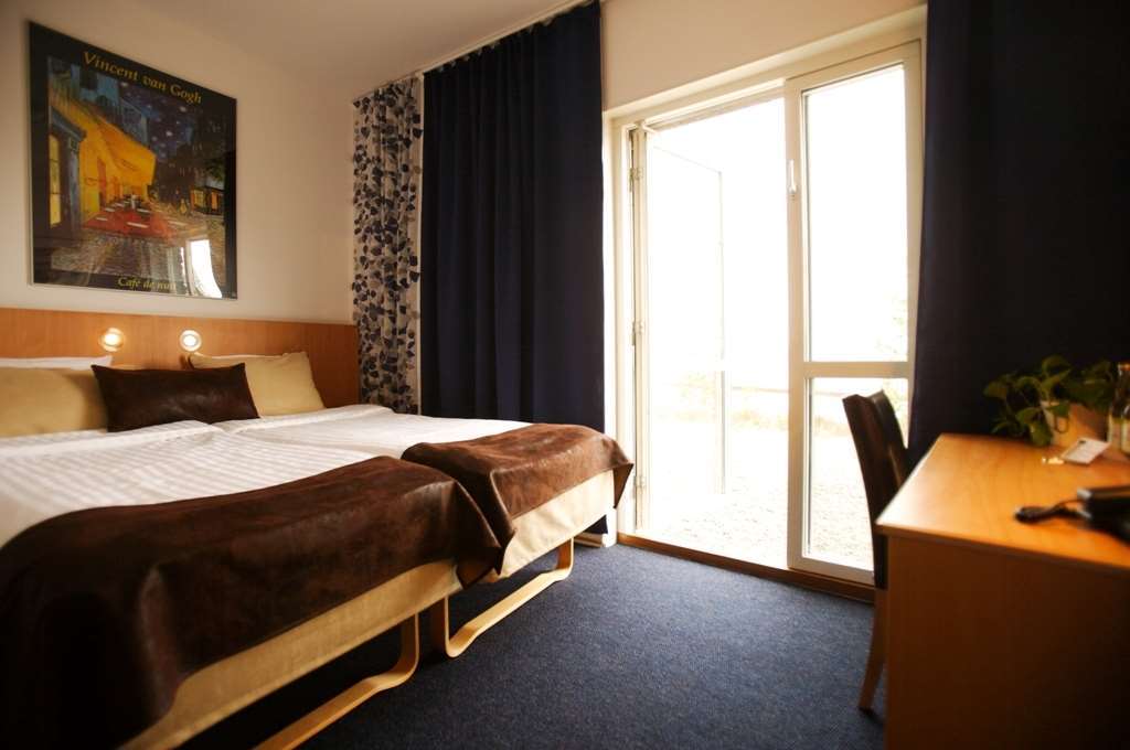 Hotell Hoega Kusten Sandoverken الغرفة الصورة